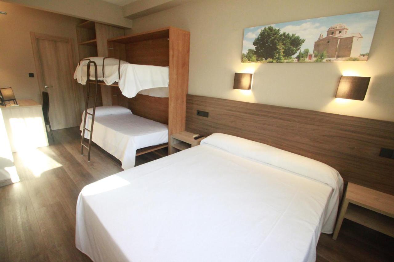 Hotel, H De L'Anton Batea Zewnętrze zdjęcie